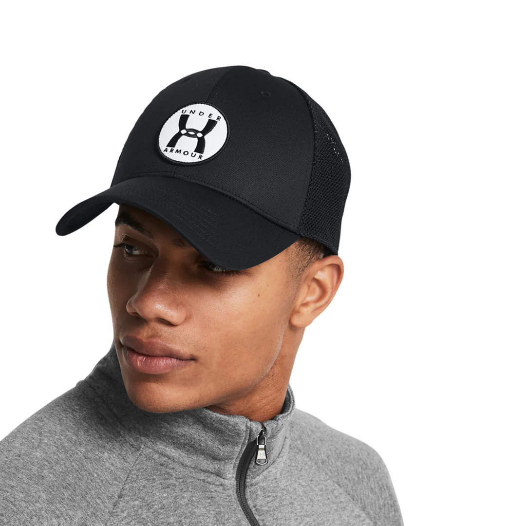 Under Armour Men Blitzing Trucker Hat | 1383441-001 - Image 3