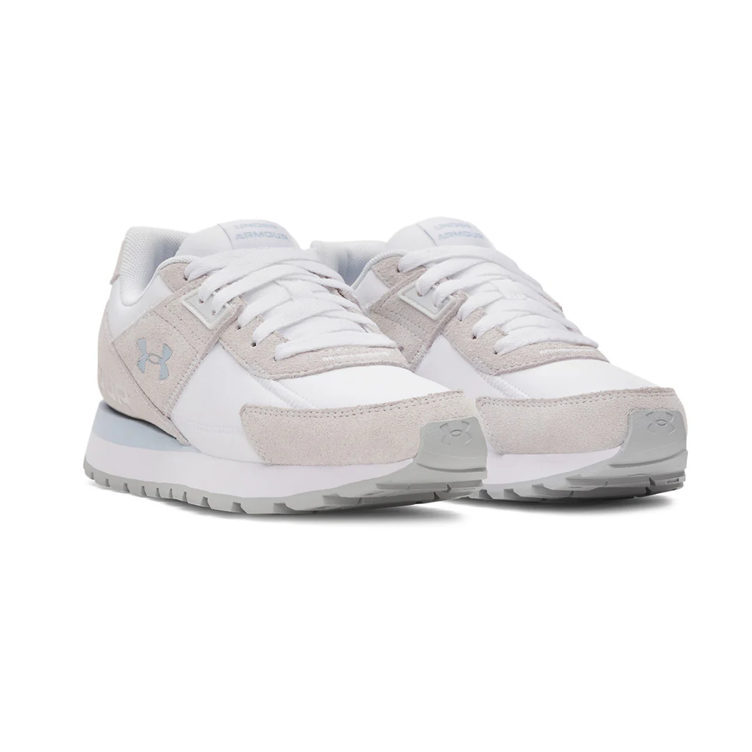 Under Armour Women Essential Runner | 3028409-107 - Image 3