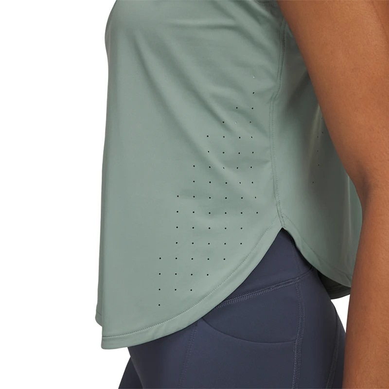 Under Armour Women Launch Elite Tank | 1389563-348 - Image 3