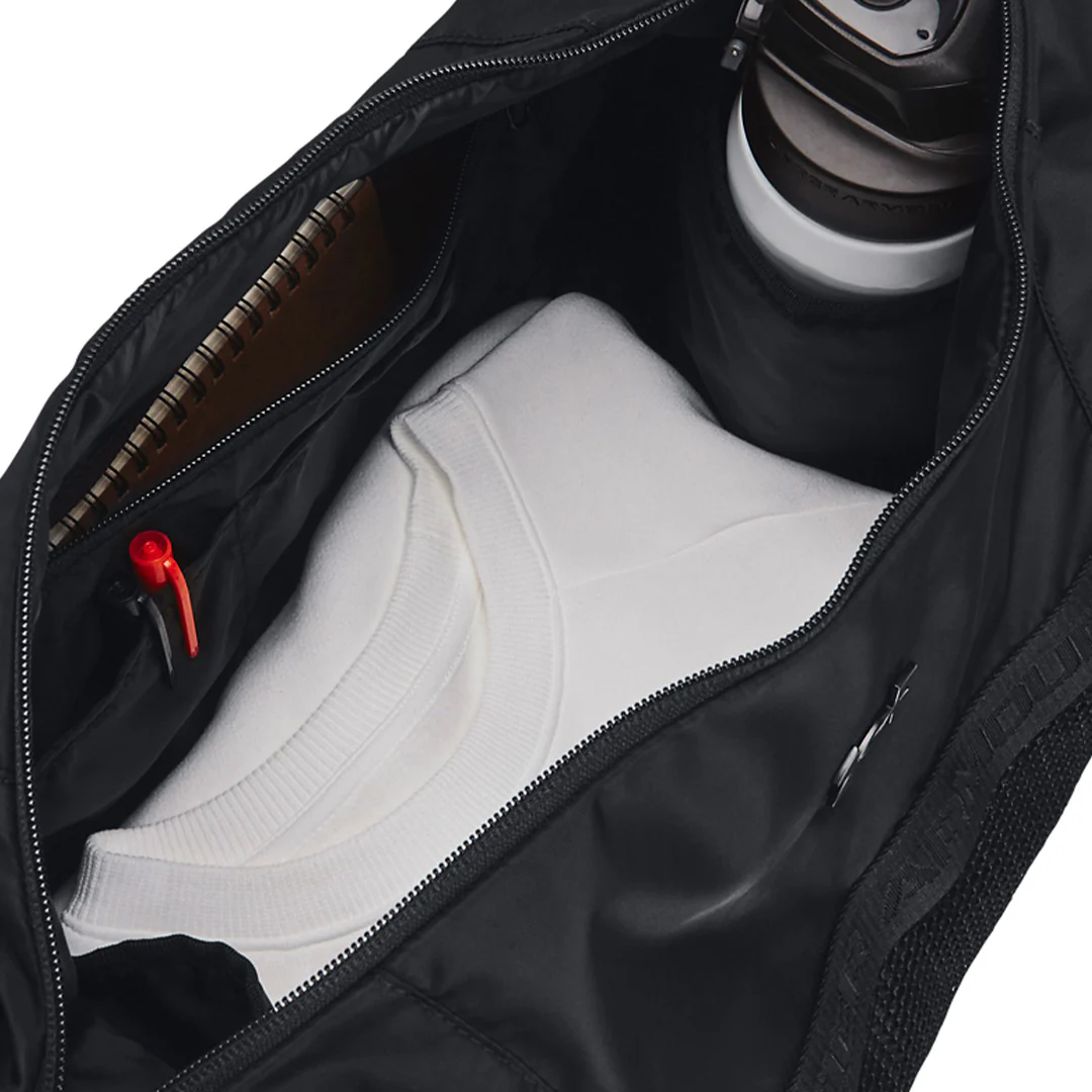 Under Armour Women  Studio Slouchy Duffle | 1384461-001 - Image 3
